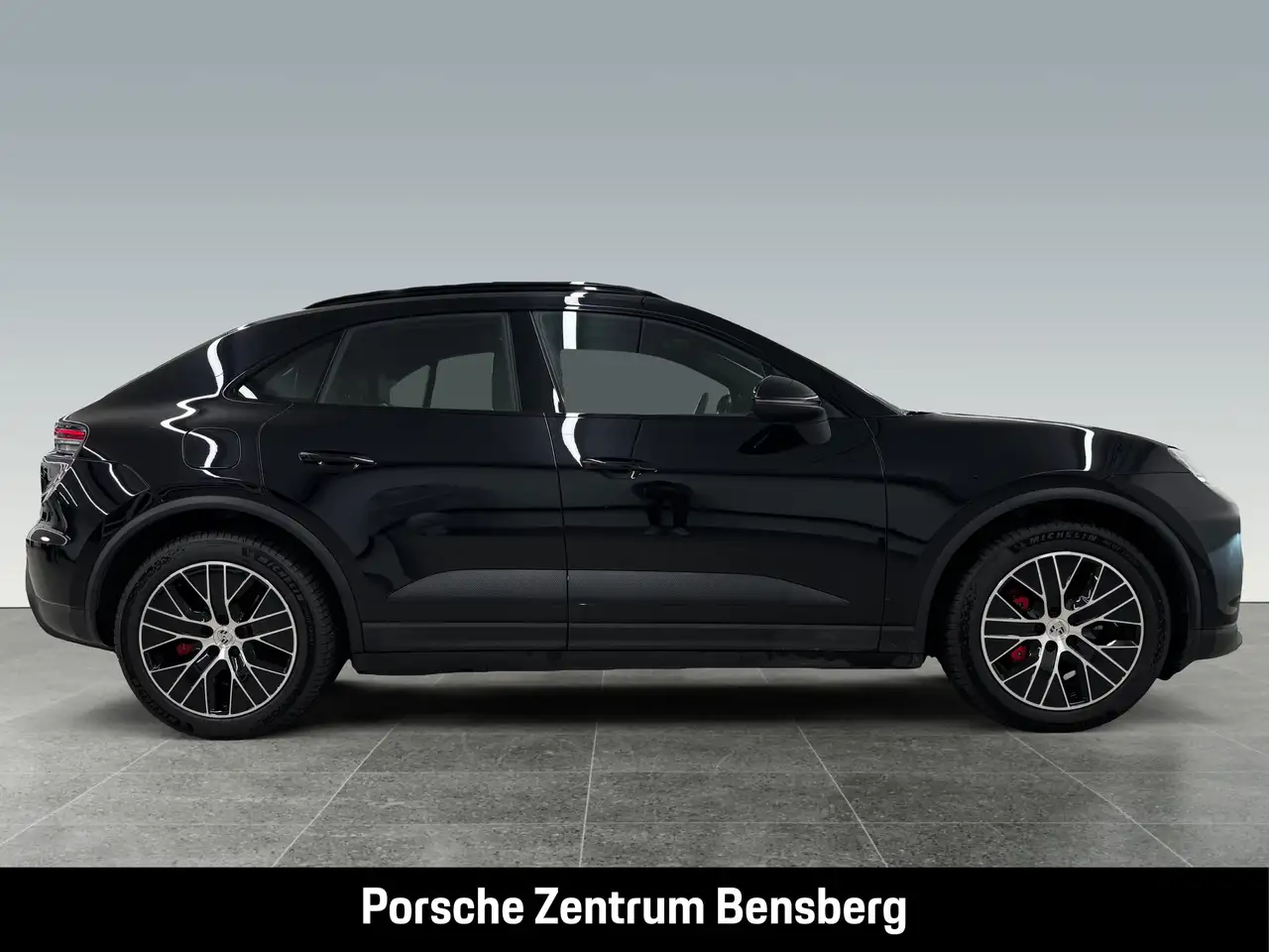 Porsche Macan 5