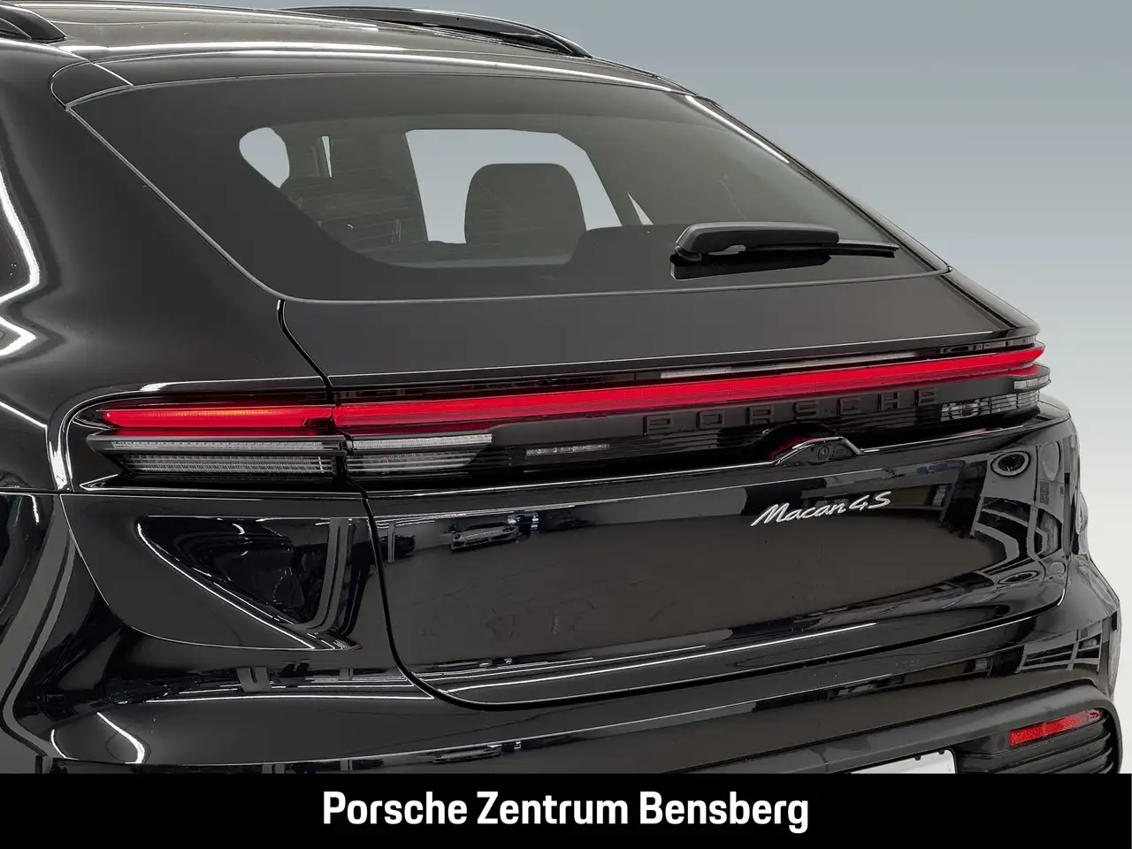 Porsche Macan 10