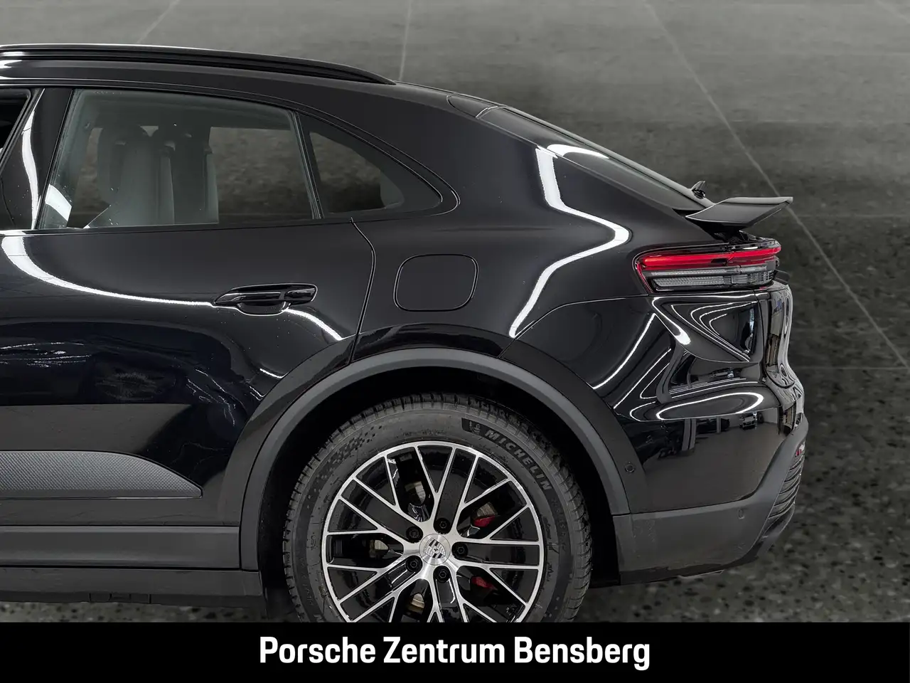 Porsche Macan 13