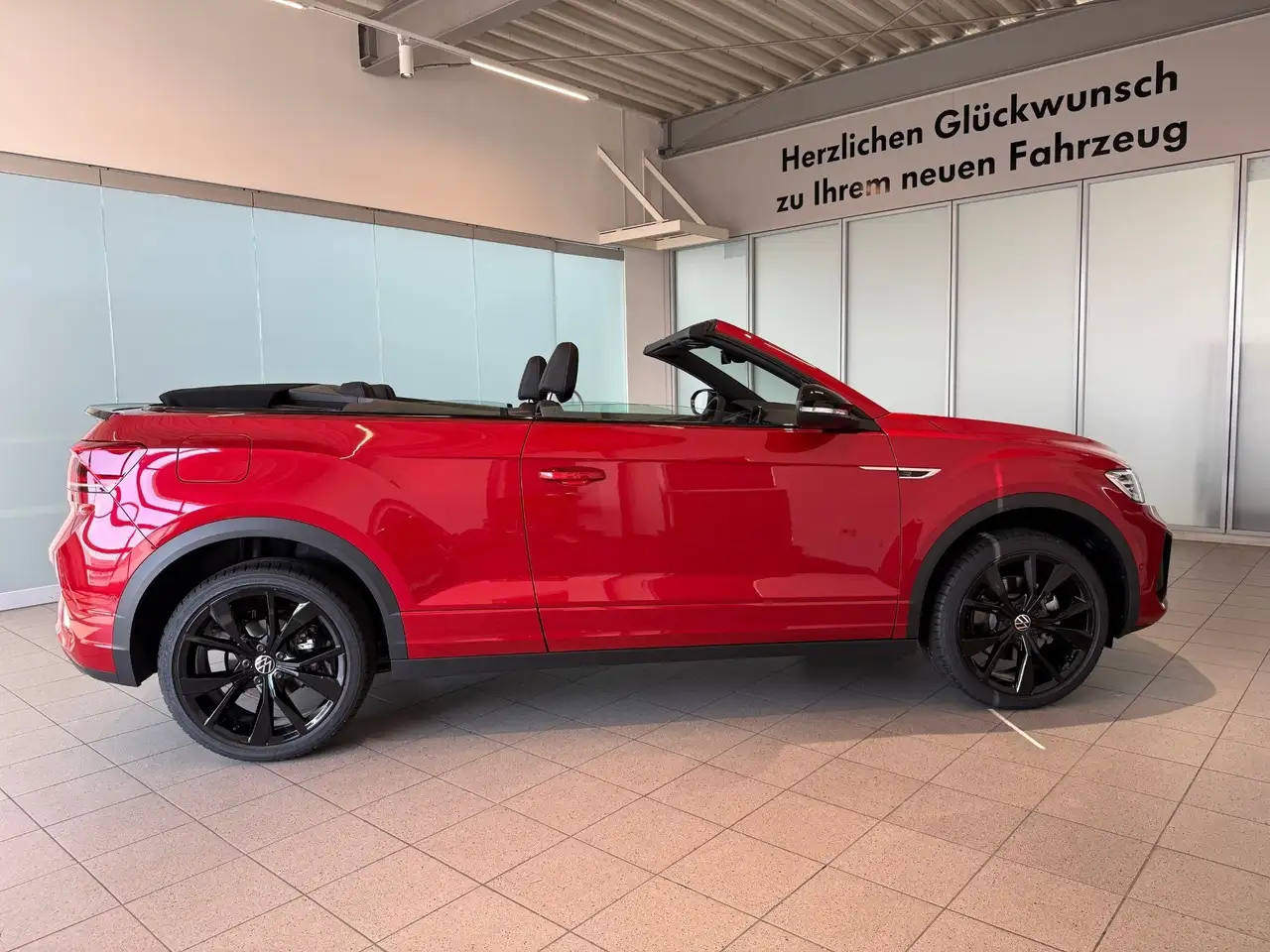 Volkswagen T-Roc 6