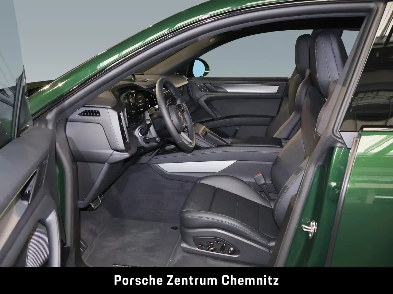 Porsche Cayenne 12