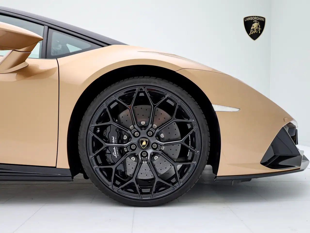 Lamborghini Huracán 8