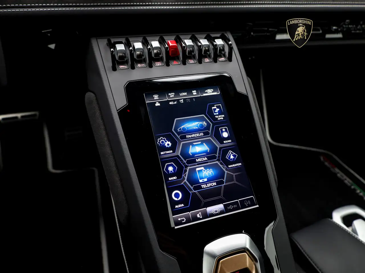 Lamborghini Huracán 12