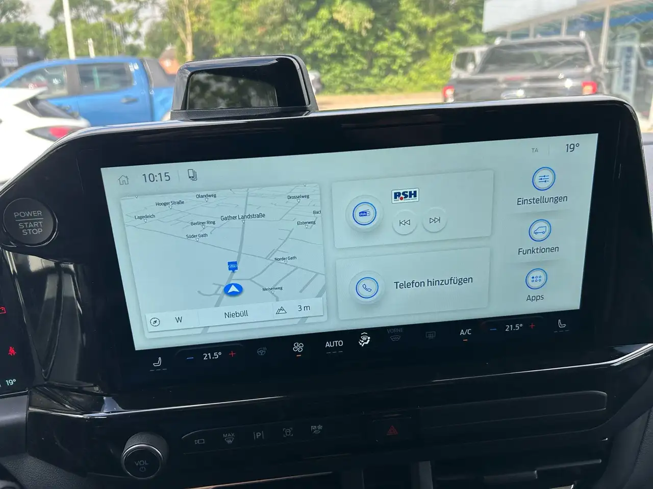 Ford Tourneo 8
