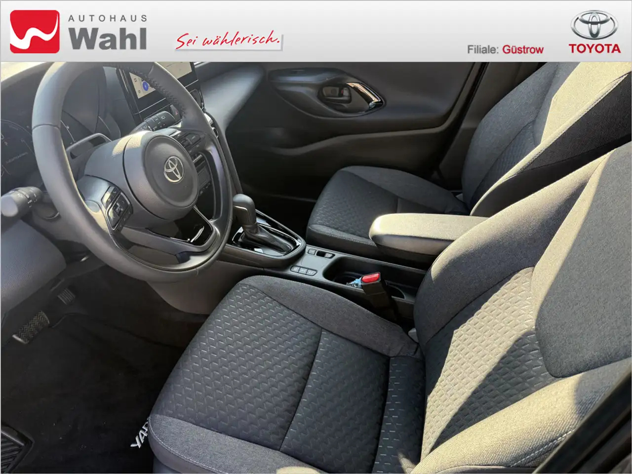 Toyota Yaris 13