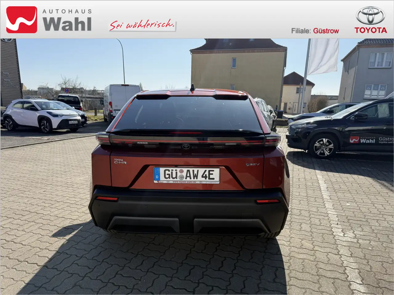 Toyota C-HR+ 165 4