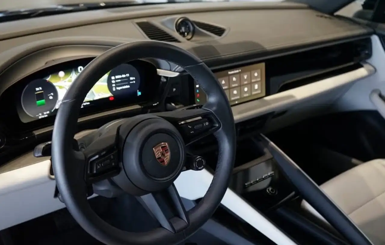 Porsche Macan 7