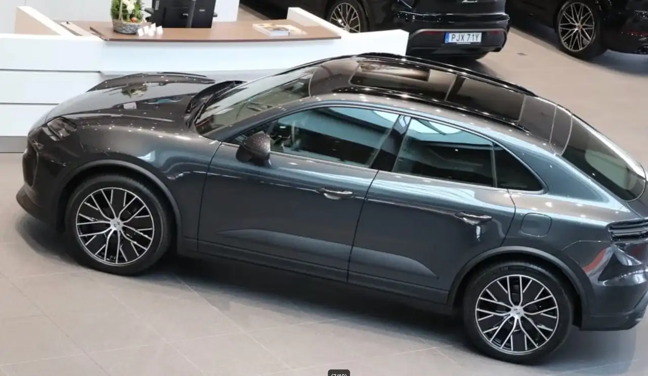Porsche Macan 3