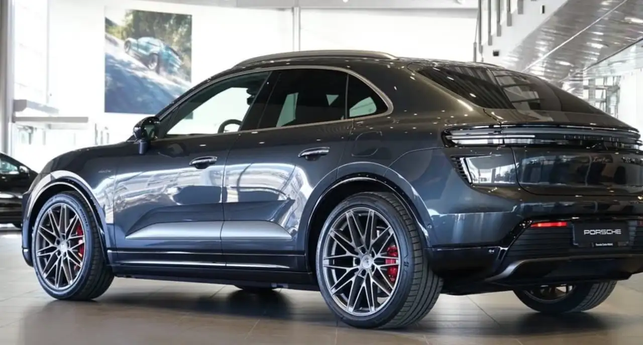 Porsche Macan 3