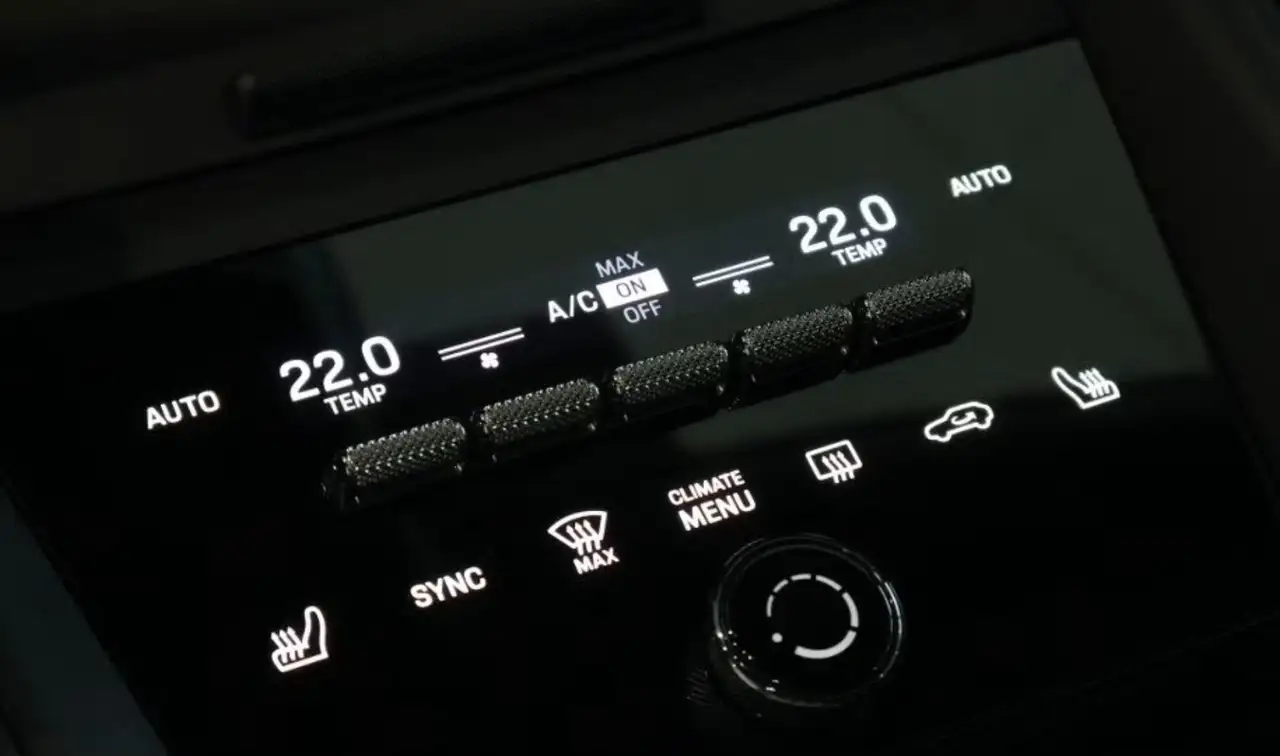 Porsche Macan 11