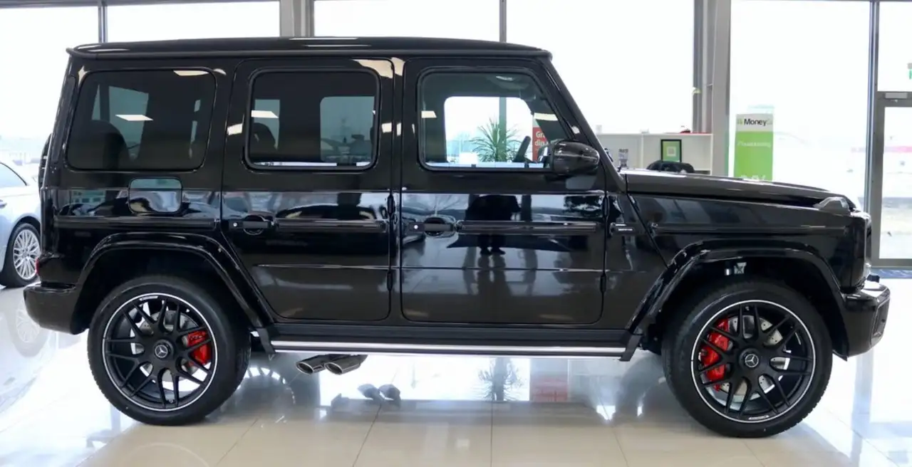 Mercedes-Benz G 63 8