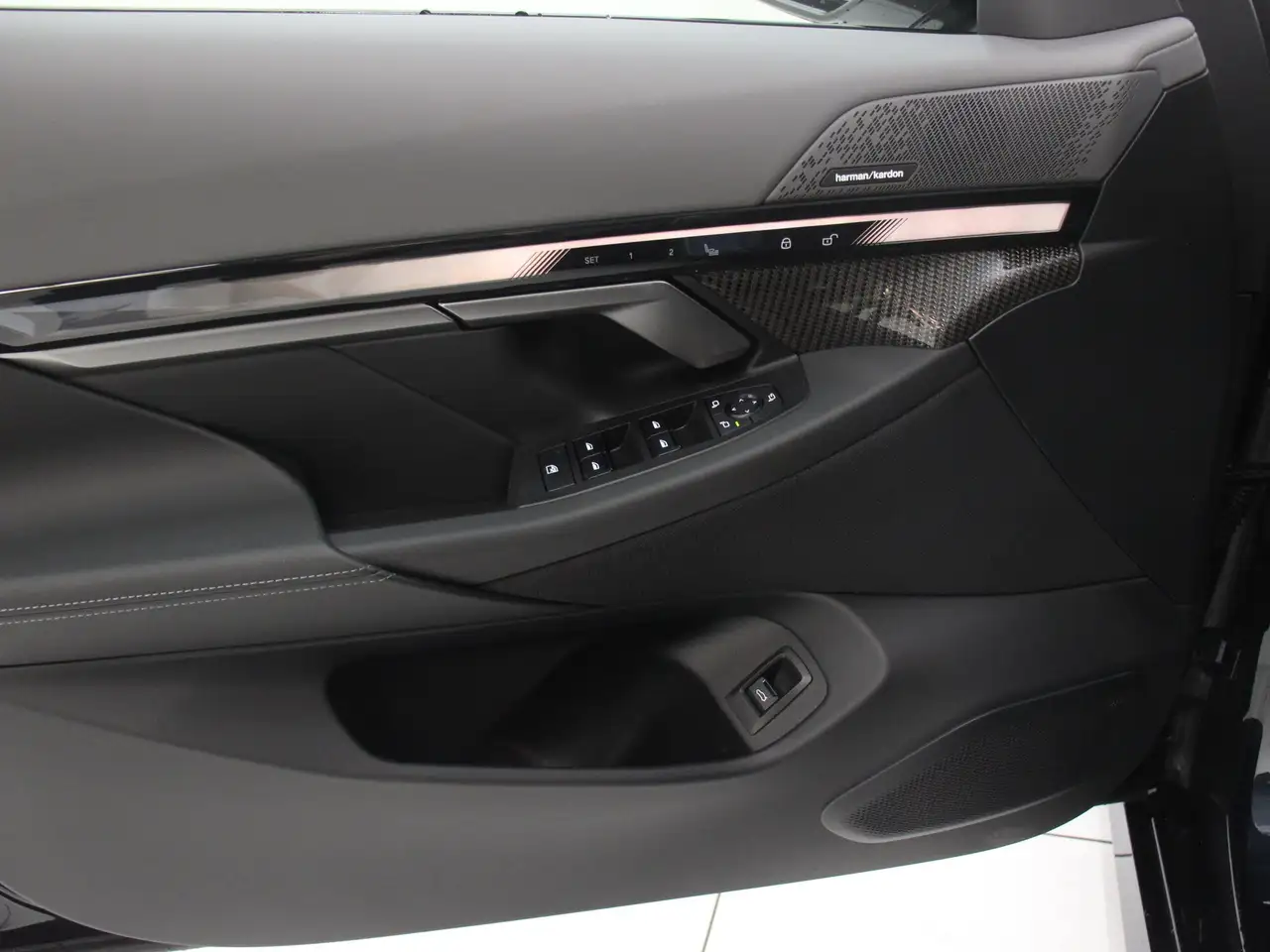 BMW i5 10