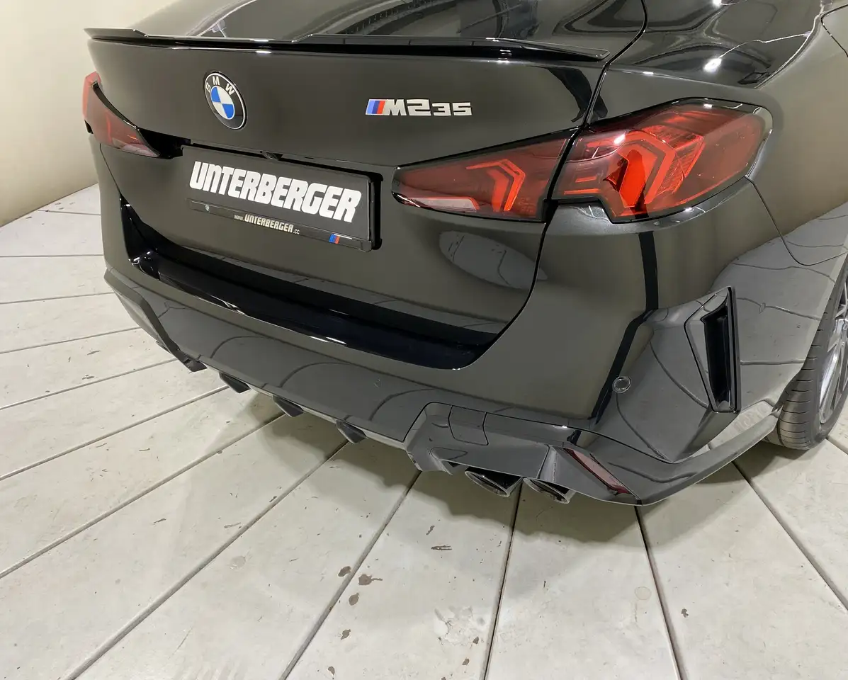 BMW 235 7