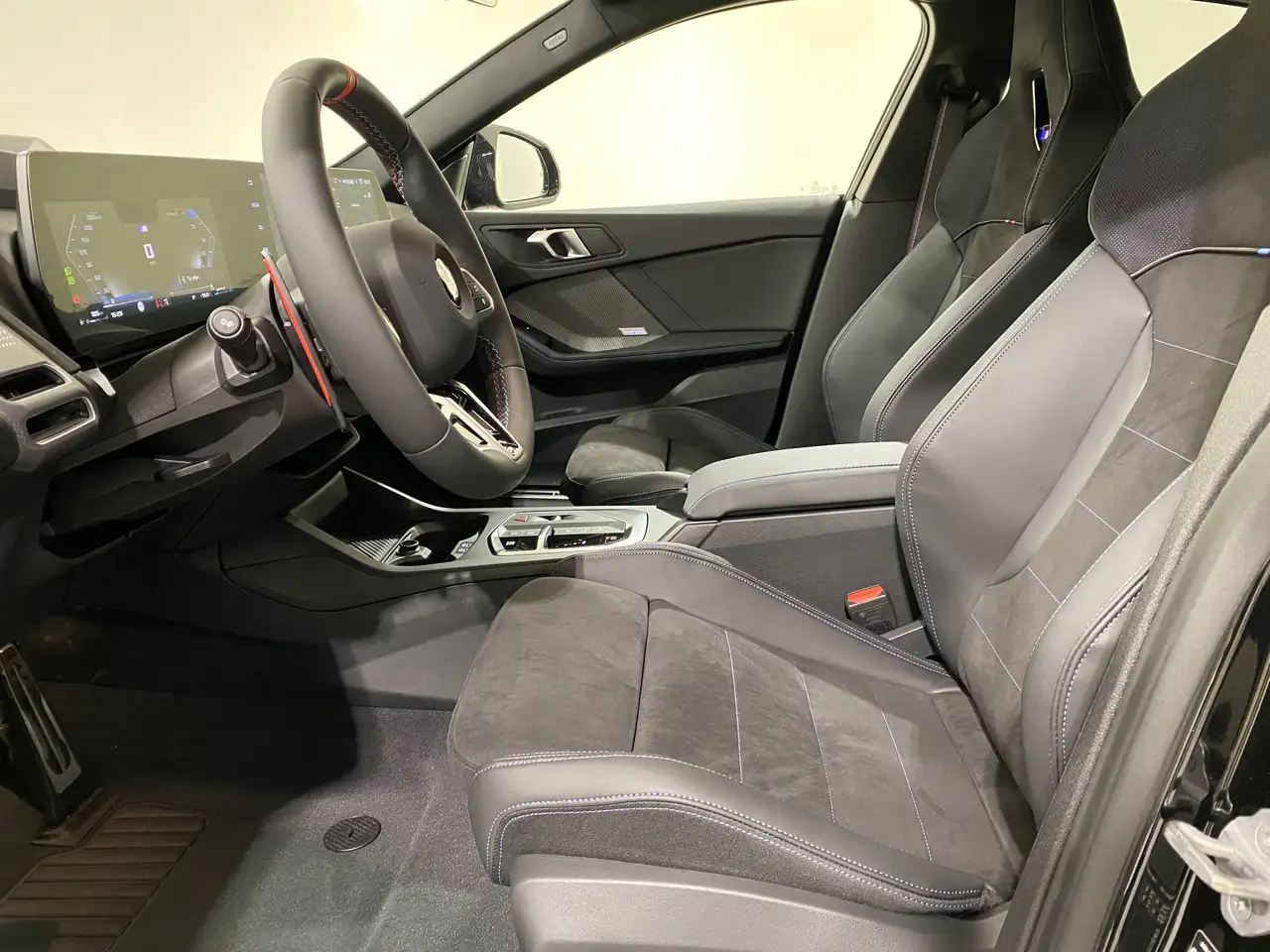 BMW 235 9