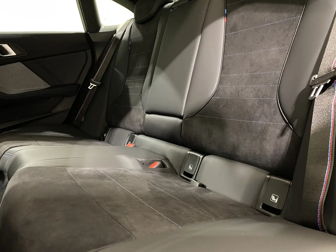 BMW 235 16
