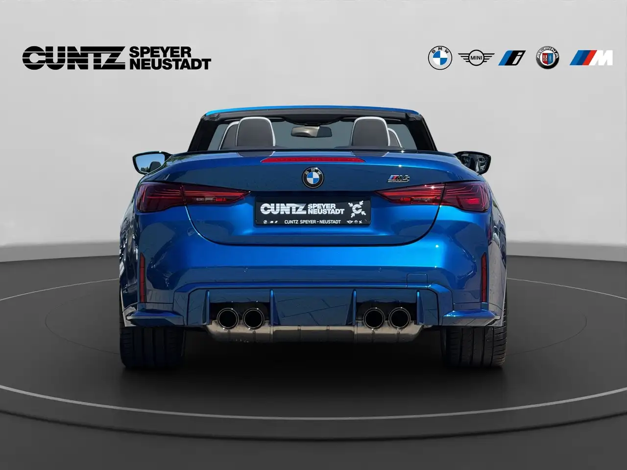 BMW M4 6