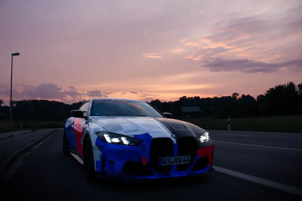 BMW M4 6