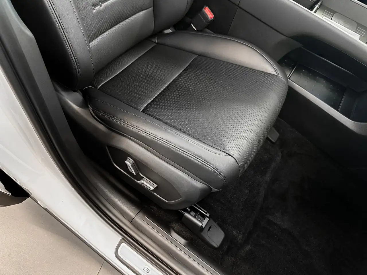 Hyundai Santa Fe 6