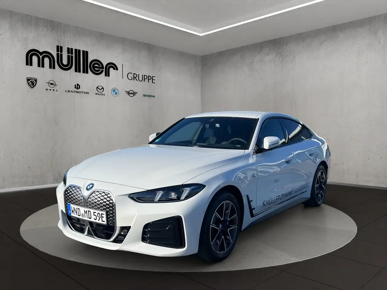 BMW i4