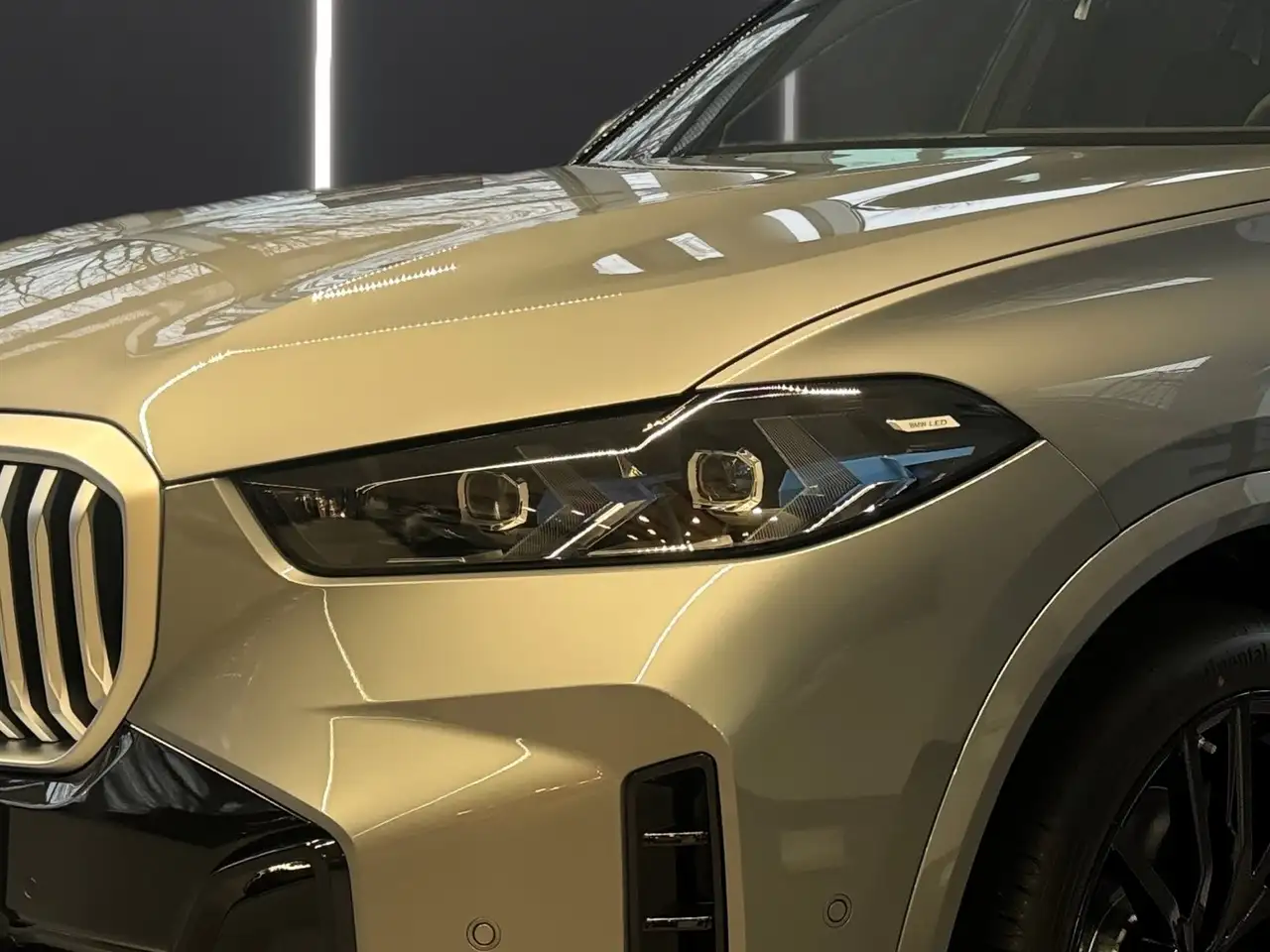 BMW X5 8