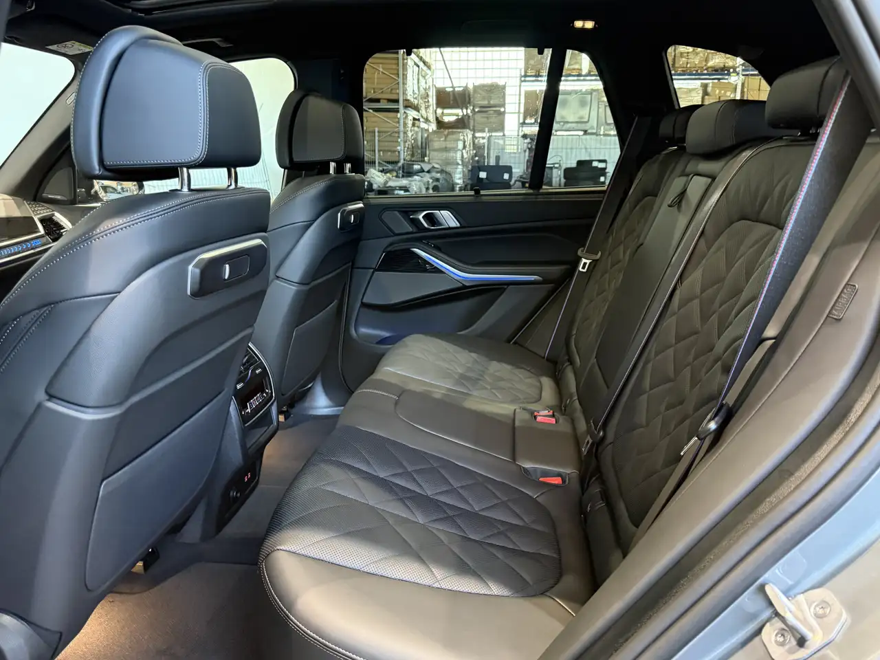 BMW X5 8