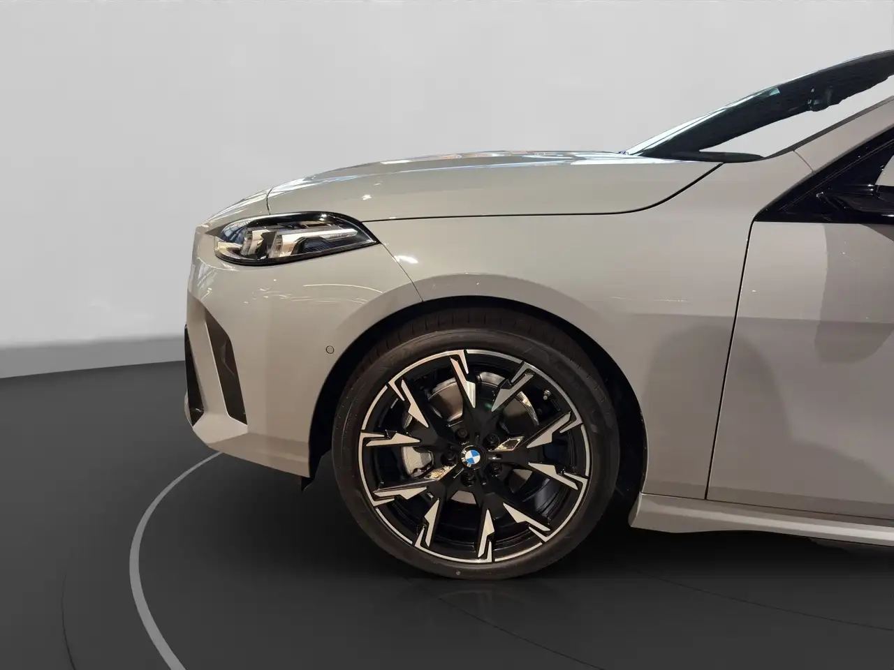 BMW 220 10