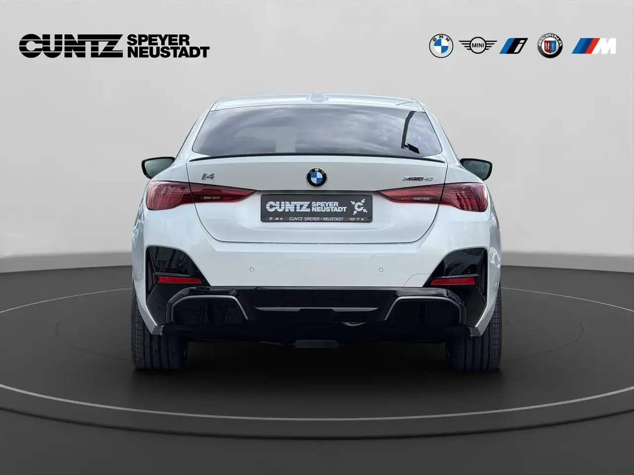 BMW i4 6