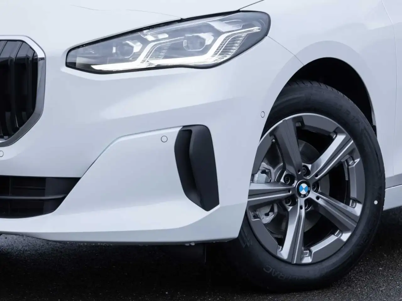 BMW 218 i 3