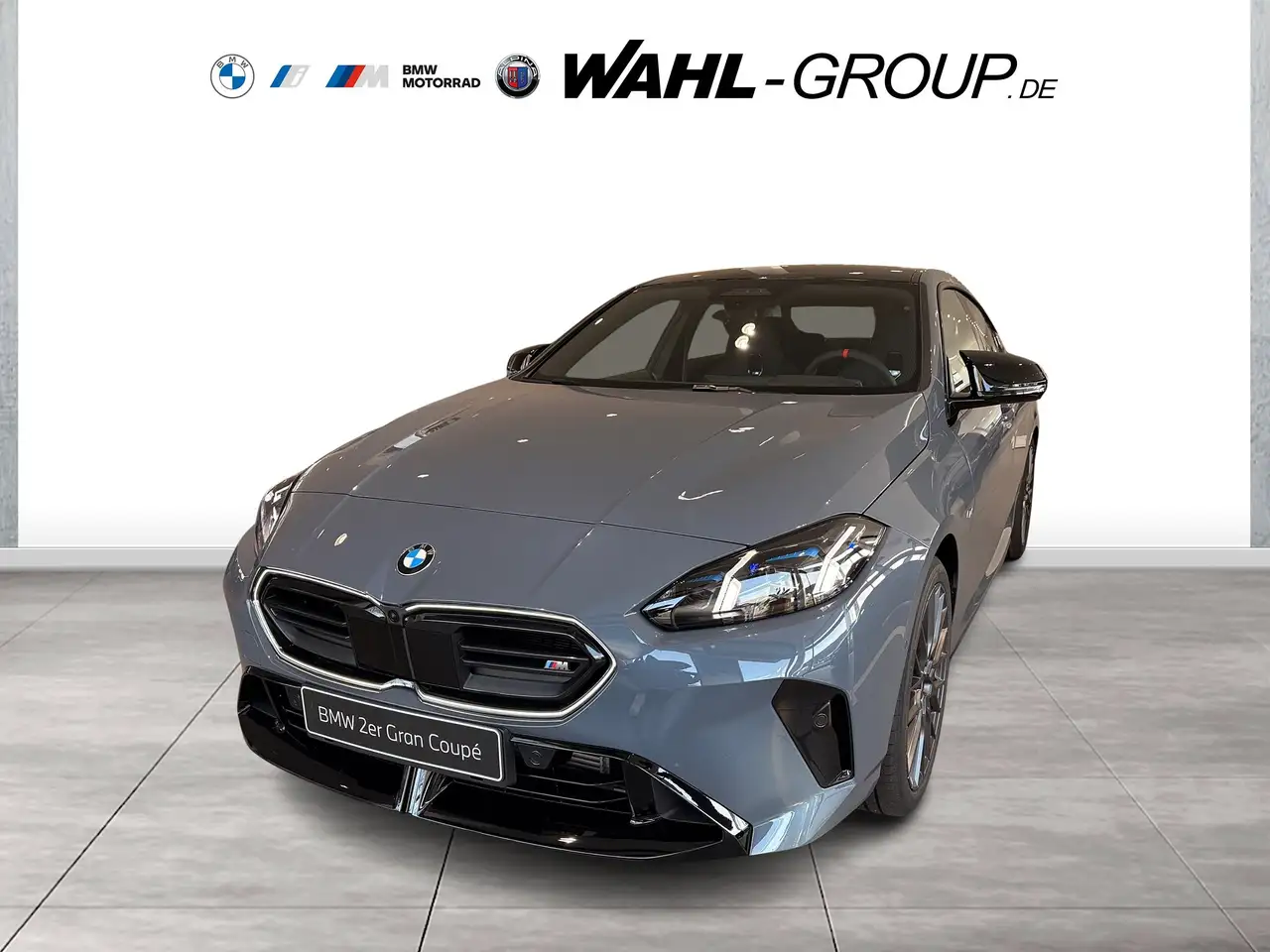BMW 235