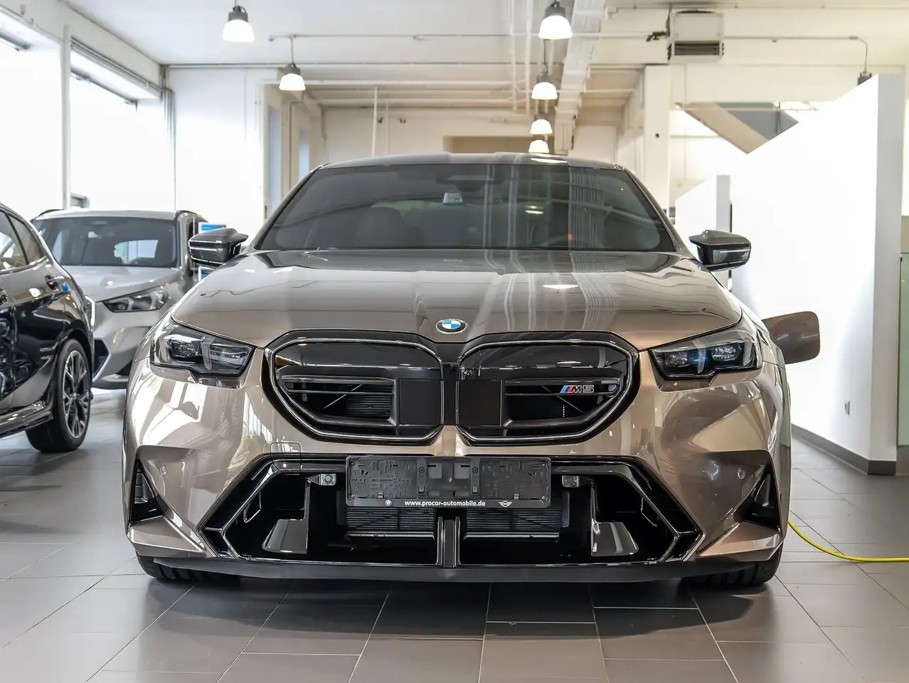 BMW M5 4
