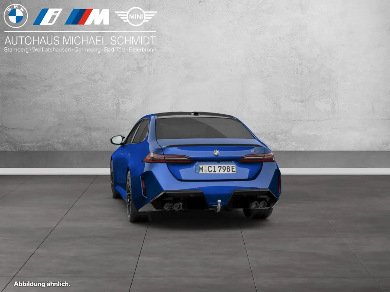 BMW M5 7