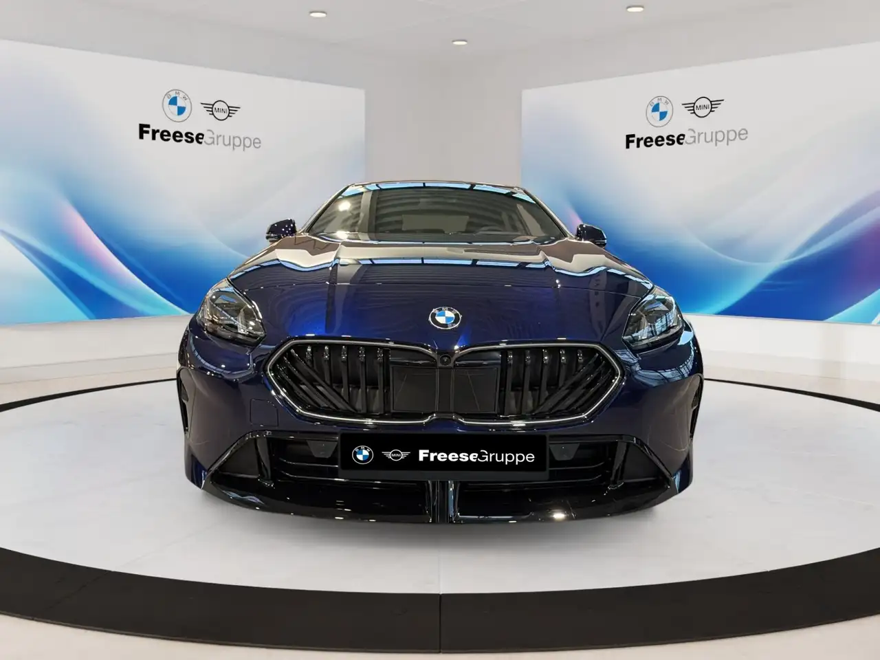 BMW 223 2