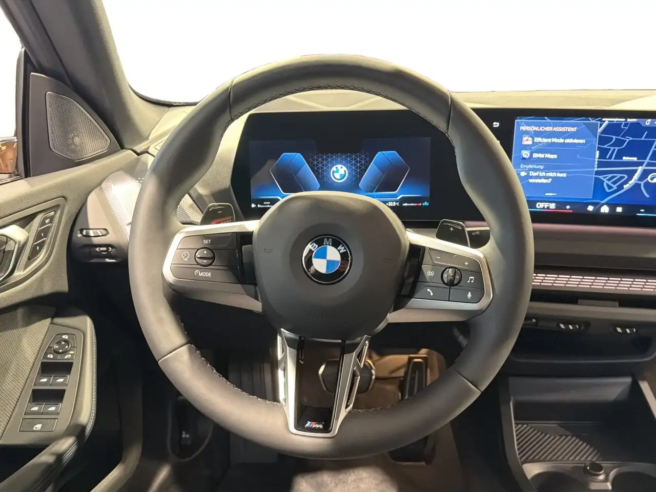 BMW 223 11