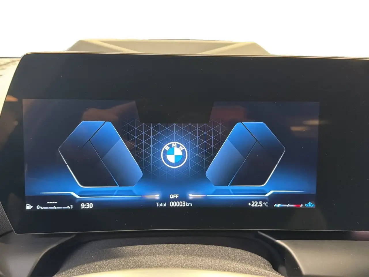 BMW 223 15