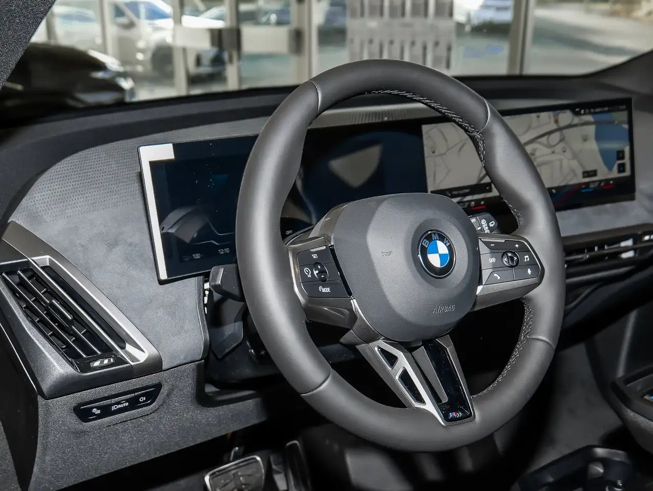 BMW iX 16
