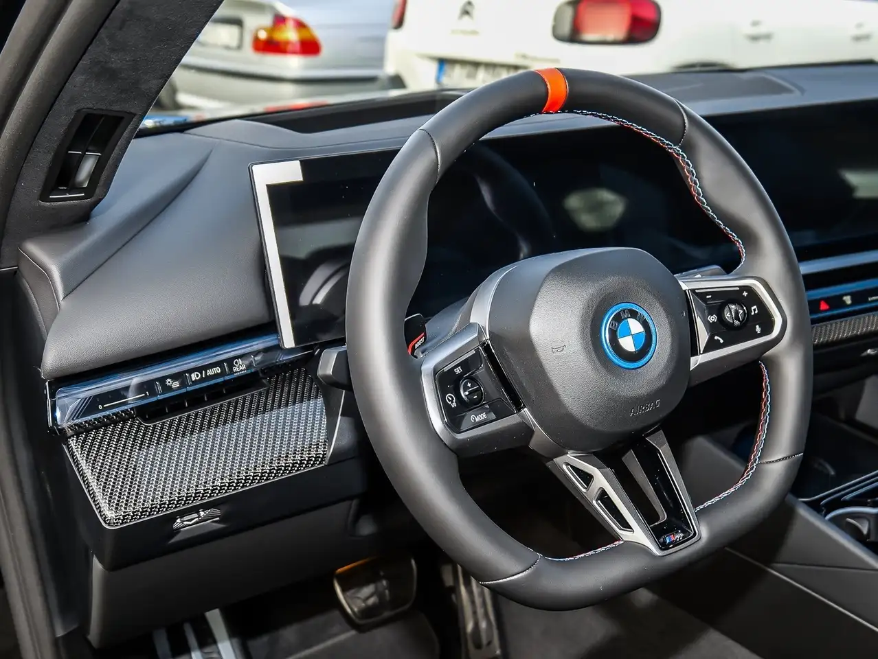 BMW i5 14