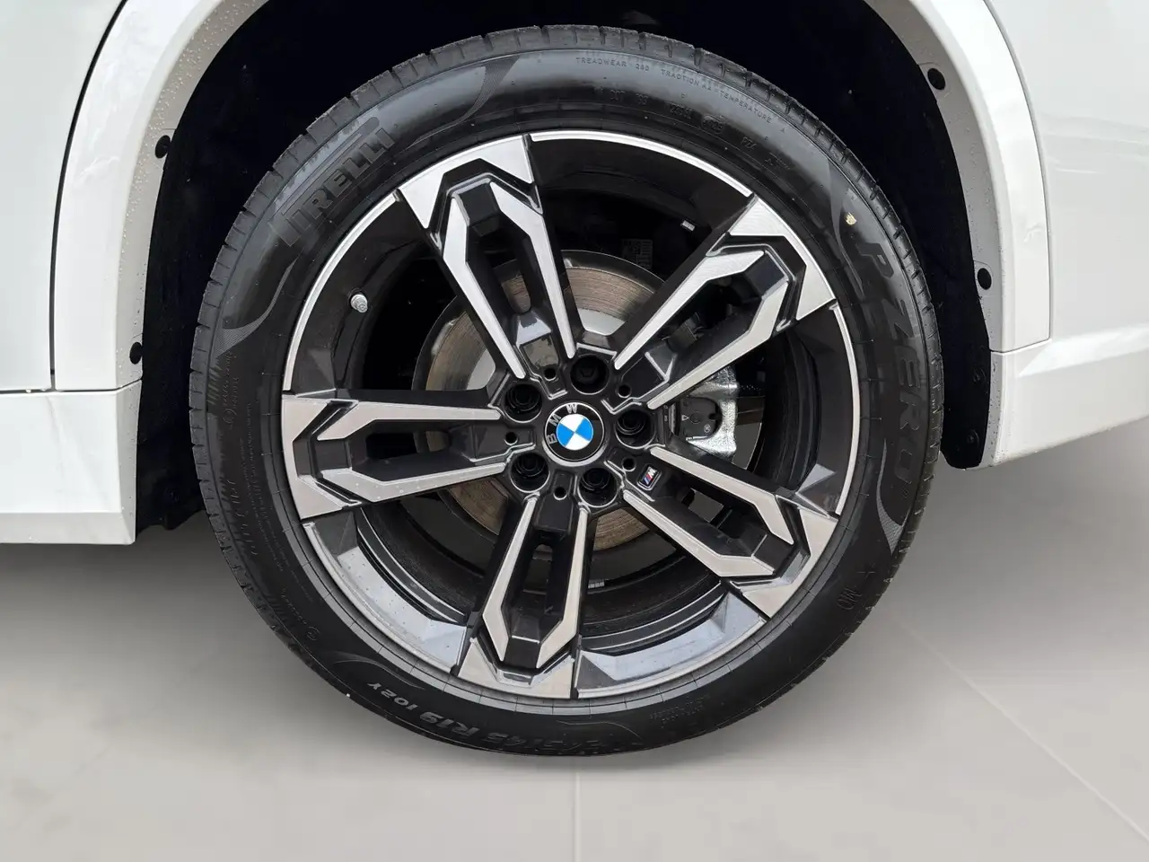 BMW X1 9