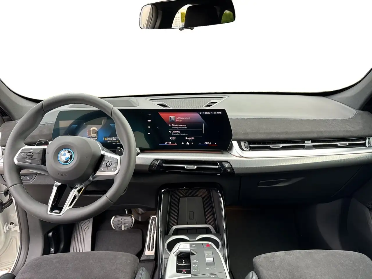 BMW X1 11