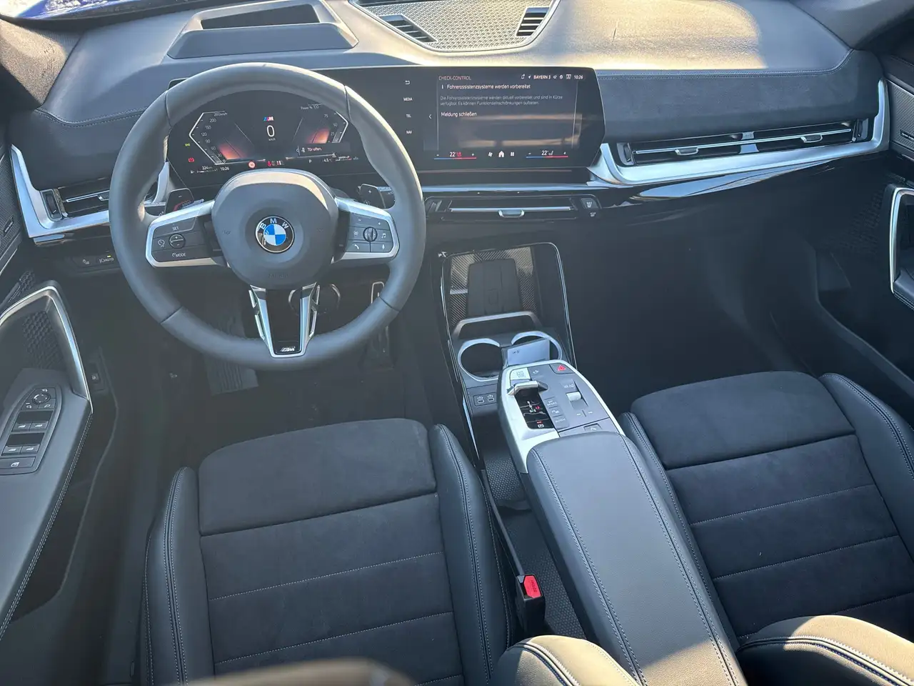 BMW X1 11