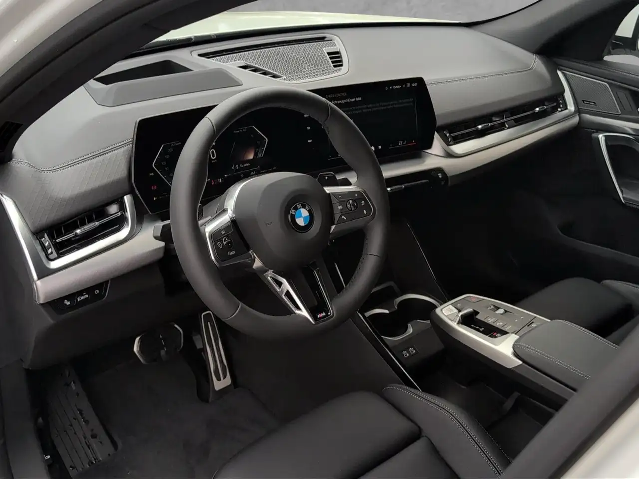 BMW X2 6