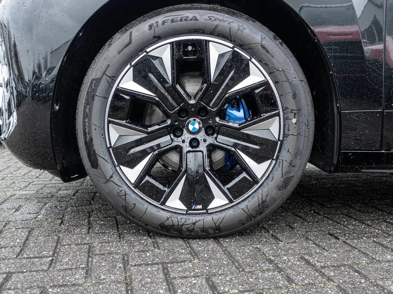 BMW iX 3