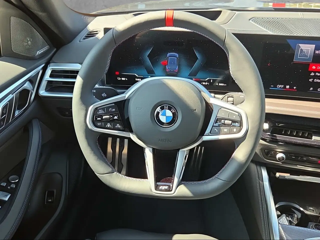 BMW i4 10