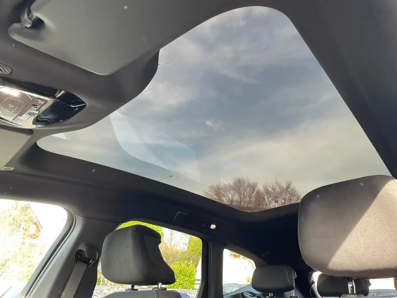 BMW iX3 50 9