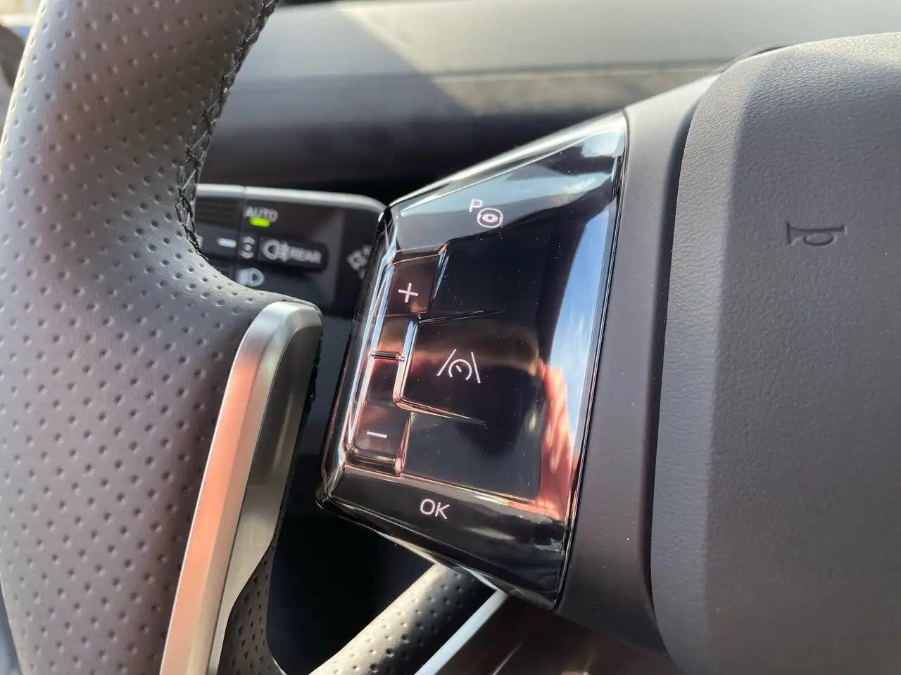BMW iX3 50 11