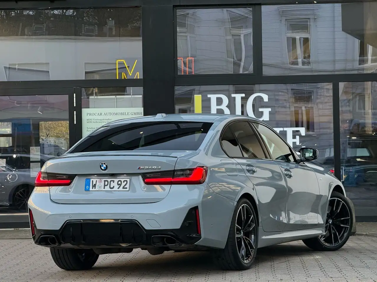 BMW 340 2