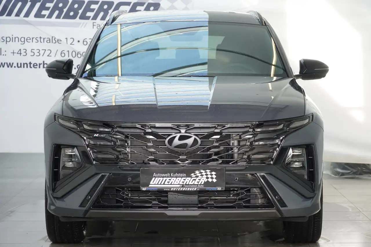 Hyundai TUCSON 4