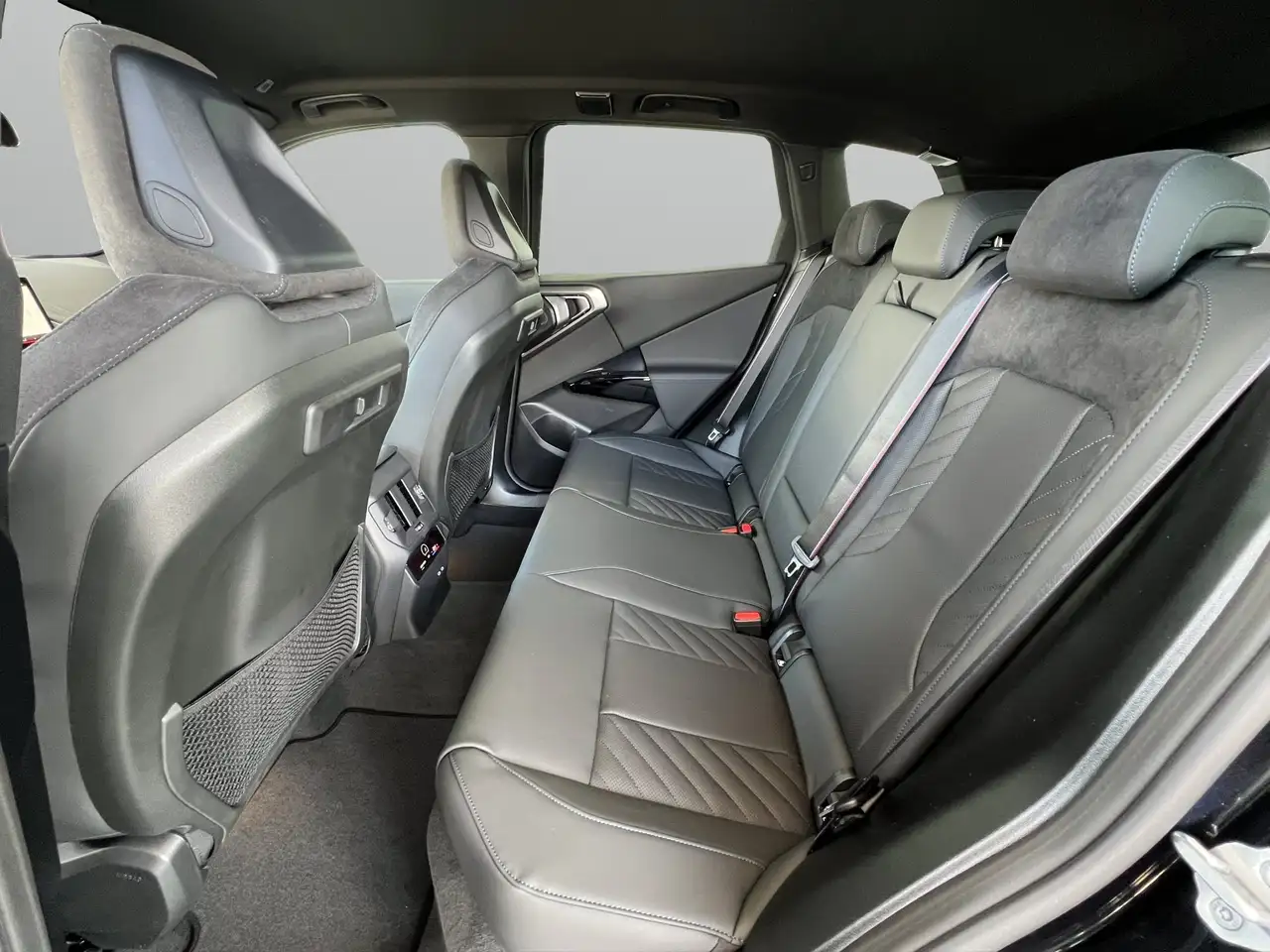 BMW X3 7