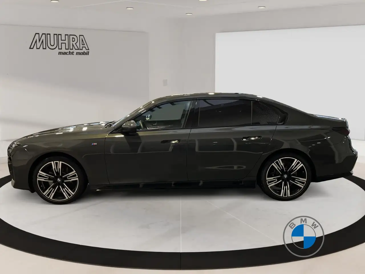 BMW i7 3