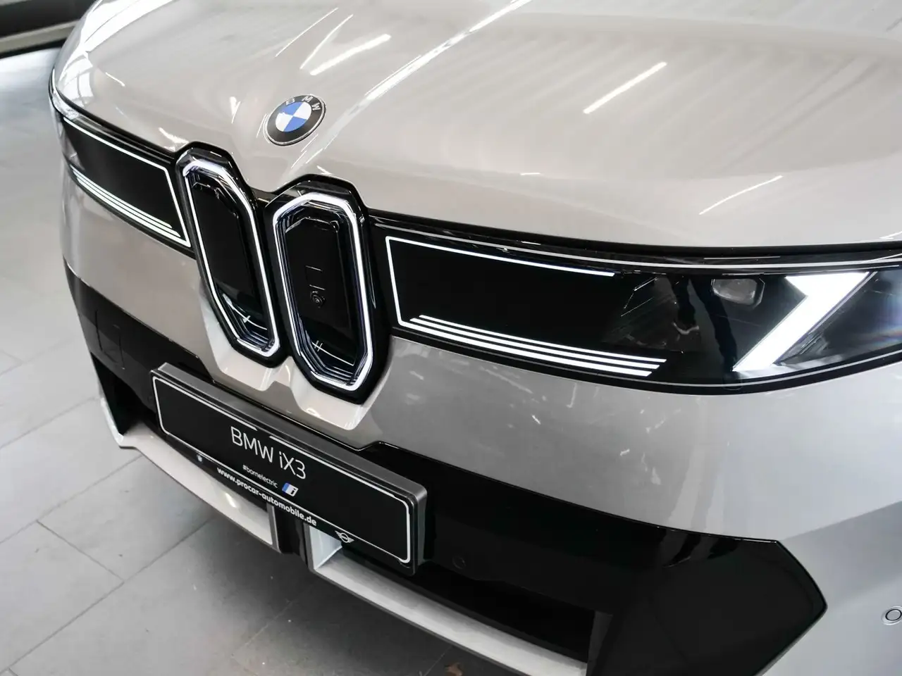 BMW iX3 50 3