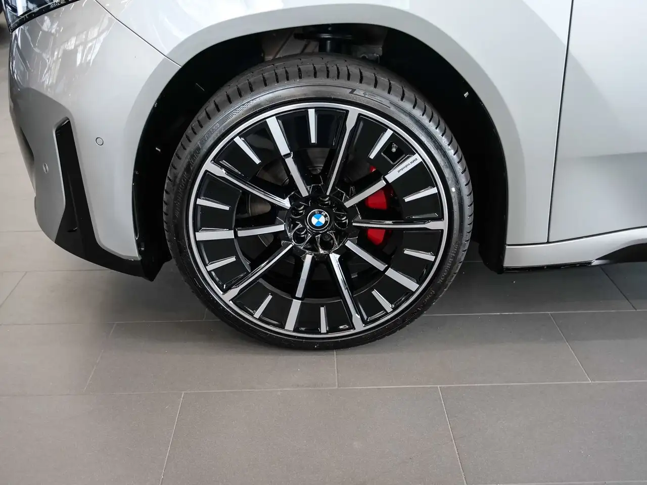 BMW iX3 50 6